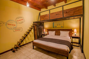 Mercado Municipal Antigua Guatemala, Antigua Guatemala Travel Guide, What to Do in antigua Guatemala, What to eat in Antigua Guatemala, Where to get authentic food in Antigua Guatemala, Where to get Cheap Food in Antigua Guatemala, Base Camp Hostel Antigua Guatemala, OX Expeditions Antigua Guatemala