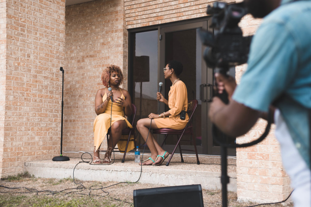 The Curly Girl Picnic, Black Events In Austin, Black Food Trucks in Austin, The Co Report Picnic, Natural Hair Events, Natural Hair Events in Texas, Black Events SXSW, Black Events in Texas, Popular Fashion Bloggers, Coco Bates, Popular Black Bloggers, African American Events, African American Festivals, Natural Hair Bloggers, Popular Black Bloggers