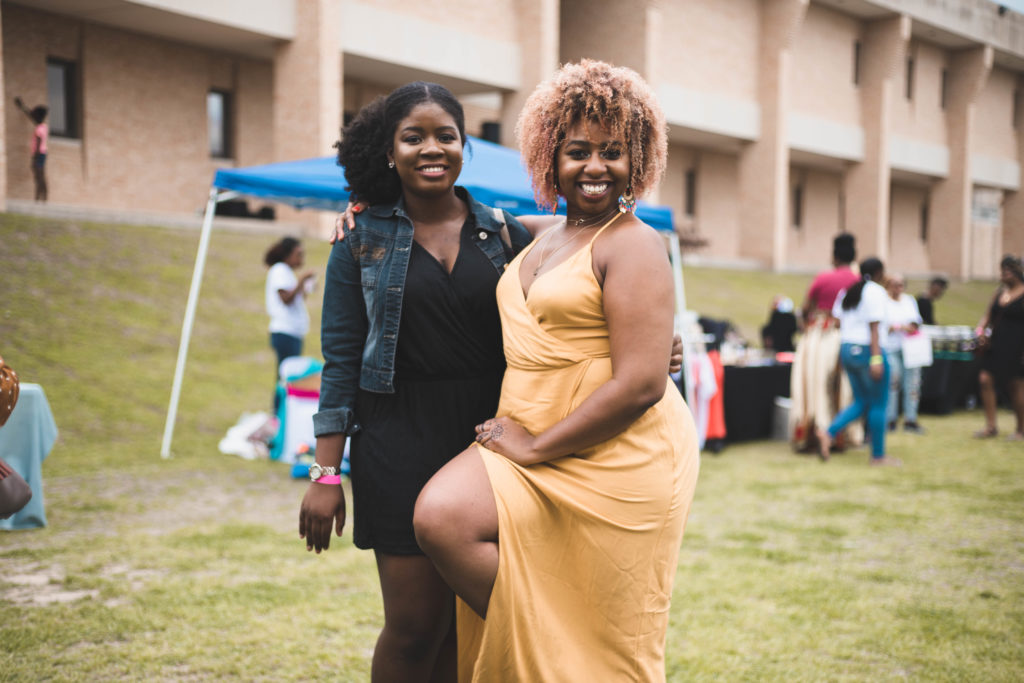 The Curly Girl Picnic, Black Events In Austin, Black Food Trucks in Austin, The Co Report Picnic, Natural Hair Events, Natural Hair Events in Texas, Black Events SXSW, Black Events in Texas, Popular Fashion Bloggers, Coco Bates, Popular Black Bloggers, African American Events, African American Festivals, Natural Hair Bloggers, Popular Black Bloggers