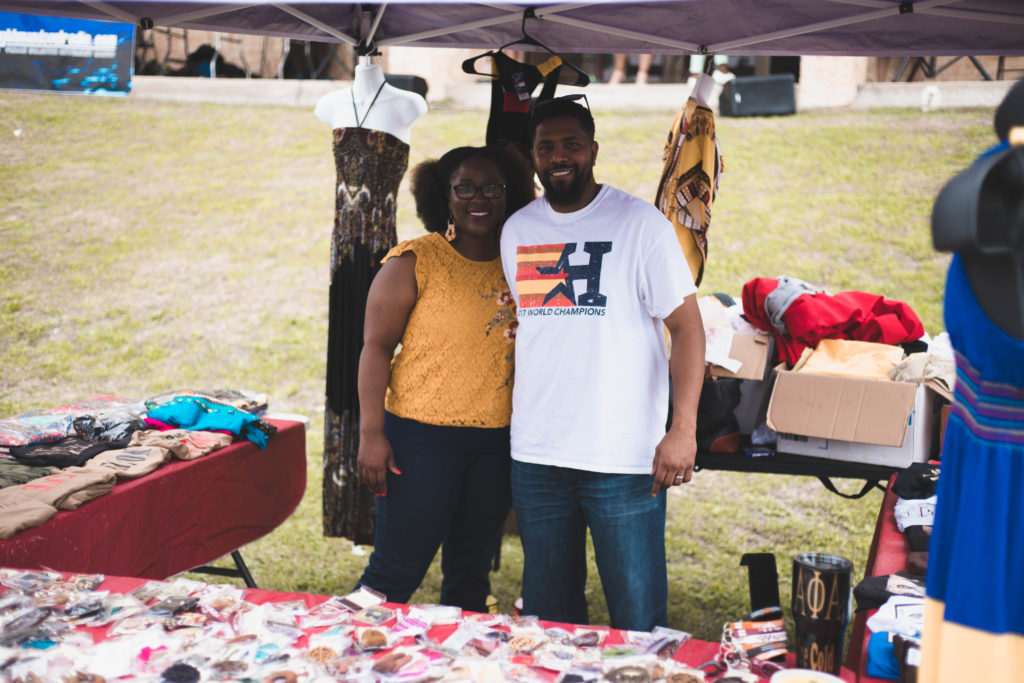 The Curly Girl Picnic, Black Events In Austin, Black Food Trucks in Austin, The Co Report Picnic, Natural Hair Events, Natural Hair Events in Texas, Black Events SXSW, Black Events in Texas, Popular Fashion Bloggers, Coco Bates, Popular Black Bloggers, African American Events, African American Festivals, Natural Hair Bloggers, Popular Black Bloggers