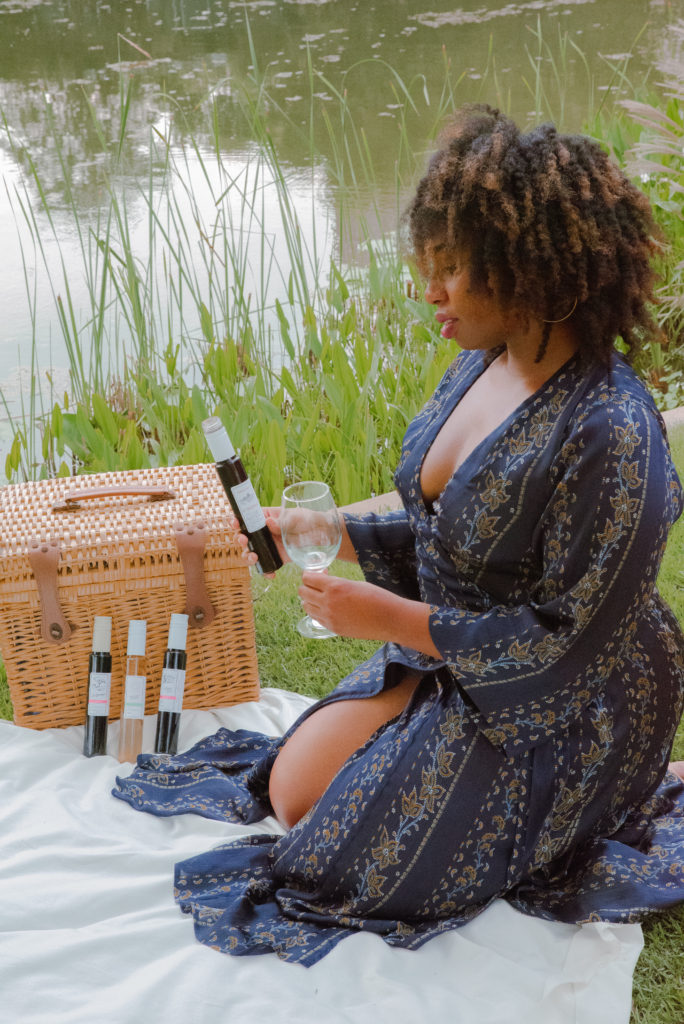 Wine Delivery Service, Free Wine Delivery Service, Free Wine, Wine Delivery Service Houston, Wine Delivery Service NYC, Wine Delivery Service NY, Wine Delivery Service Manhattan, Wine Delivery Service Brooklyn, Wine Delivery Service los angeles, Wine Delivery Service LA, Wine Blogs, Wine Blog, Wine Bloggers, Lifestyle bloggers, black bloggers, popular black bloggers, popular african american bloggers, Total wine delivery, blue apron wine, heb wine delivery, best wine delivery service, monthly wine delivery, total wine and more delivery, Instacart wine, uber eats wine, uber eats wine delivery, postmates wine delivery, blue apron wine club, Coco Bates