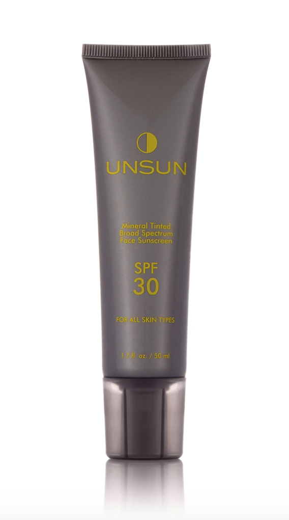 Unsun sunscreen, unsun beauty products, Black Owned, Black Owned Clothing, Black Owned Fashion Brands, Black Bloggers, Black Influencers, Coco Bates, Sunscreen for black women, Sunscreen for dark skin, Sunscreen for black girls, sunscreen for black skin, sunscreen for african americans