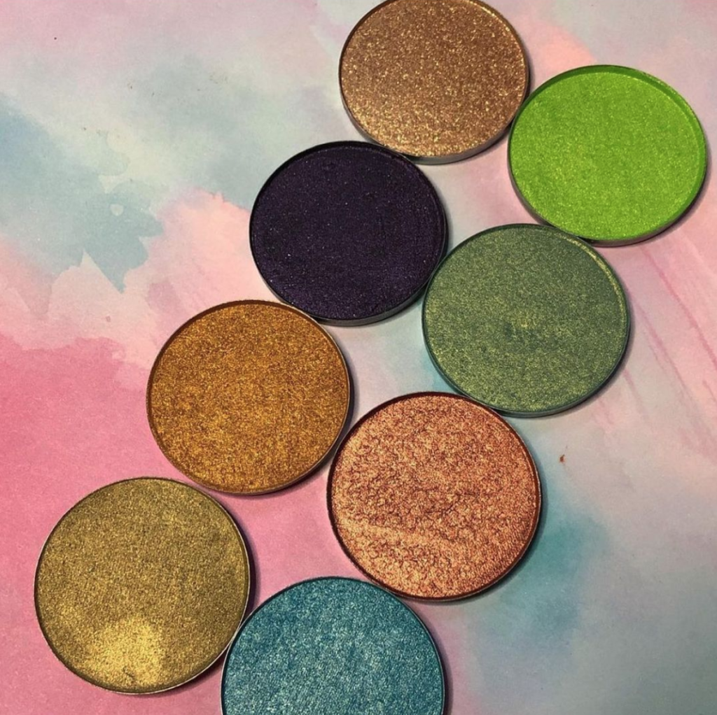 black owned cosmetics brands,&nbsp;black owned makeup brands,&nbsp;black makeup brands,&nbsp;black owned makeup,&nbsp;black owned cosmetics,&nbsp;black owned makeup companies,&nbsp;black owned cosmetic brands,&nbsp;african american makeup brands,&nbsp;bipoc makeup brands,&nbsp;bipoc owned makeup brands,&nbsp;