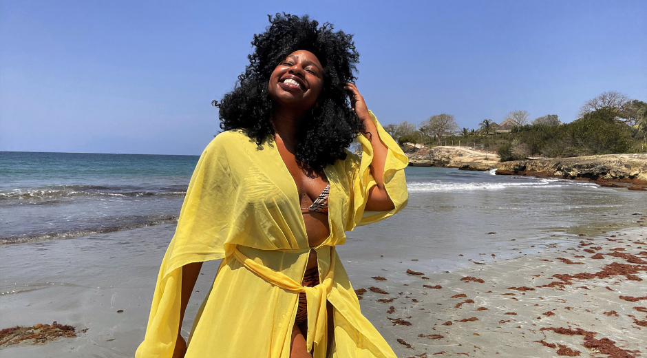 Vacation Beauty Products, travel beauty products, beauty products for vacation, multi use travel beauty products, what beauty products to pack for vacation, travel makeup, luxury travel beauty products, Black Travel Bloggers, Black Beauty Bloggers, Coco Bates